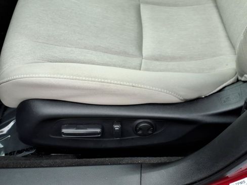 Certified 2024 Honda Accord EX image 15