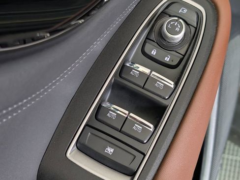 Used 2022 Subaru Outback Touring image 24