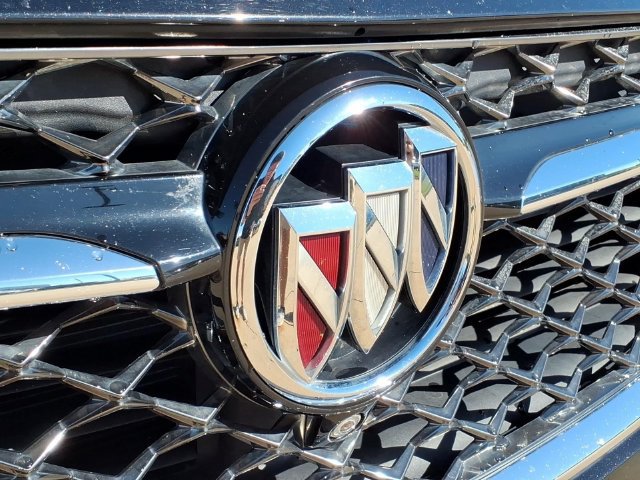 Used 2022 Buick Envision Avenir w/ Technology Package II AWD/4WD image 26