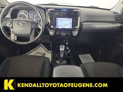 Used 2020 Toyota 4Runner TRD Off-Road AWD/4WD image 18