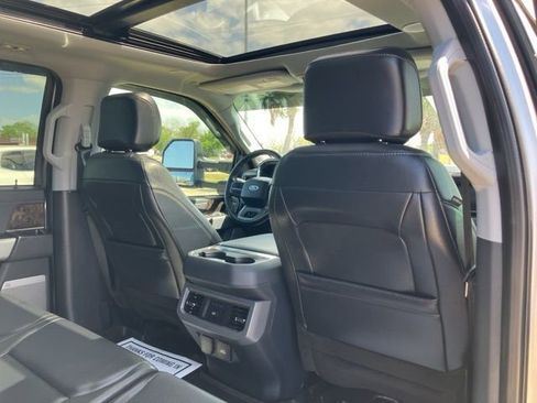 Used 2024 Ford F350 Lariat w/ Lariat Ultimate Package AWD/4WD image 18