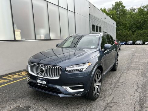 Certified 2024 Volvo XC90 B6 Ultimate w/ Protection Package Premier AWD/4WD image 4