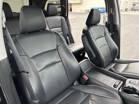 Used 2016 Honda Pilot Touring image 44