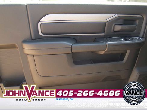 Used 2024 RAM 3500 Tradesman image 15