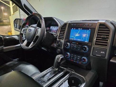 Used 2019 Ford F150 Raptor w/ Equipment Group 802A Luxury image 32