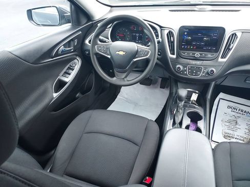 Used 2023 Chevrolet Malibu LT FWD image 15