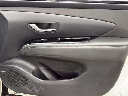 Used 2022 Hyundai Tucson Limited image 10