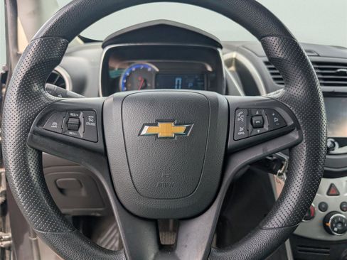 Used 2016 Chevrolet Trax LT image 22
