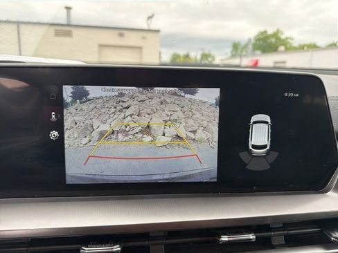 Used 2024 Kia Telluride LX AWD/4WD image 13