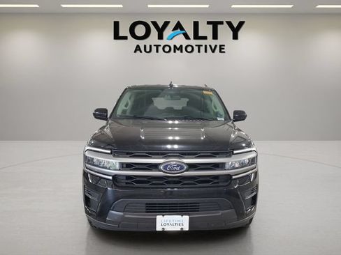 Used 2024 Ford Expedition XLT AWD/4WD image 8