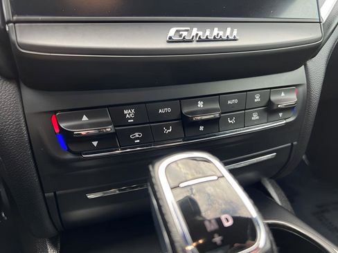Used 2019 Maserati Ghibli S Q4 AWD/4WD image 55