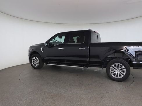 Used 2025 Ford F150 Lariat w/ Equipment Group 501A Mid AWD/4WD image 9
