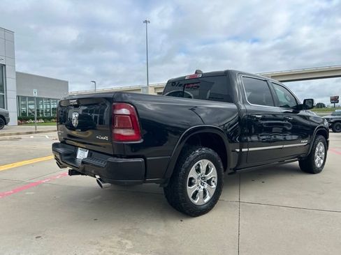 Used 2019 RAM 1500 Limited w/ Advanced Safety Group AWD/4WD image 13