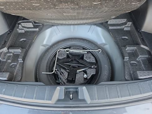 Used 2022 Subaru Forester Premium AWD/4WD image 23