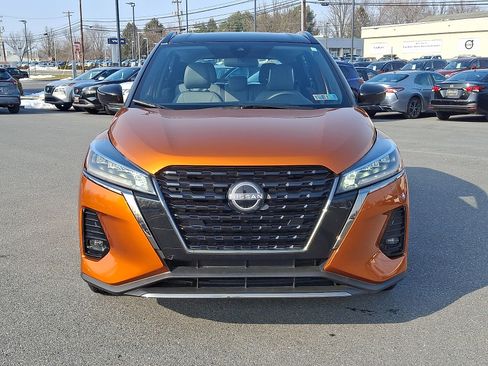 Certified 2023 Nissan Kicks SR w/ SR Premium Package image 2