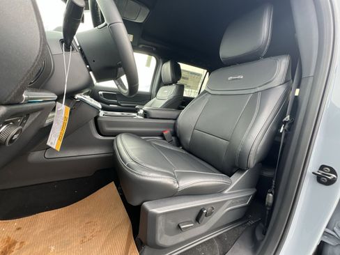 New 2026 Ford Expedition Max Platinum w/ Stealth Appearance Package image 13