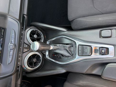 Used 2019 Chevrolet Camaro LT RWD image 14