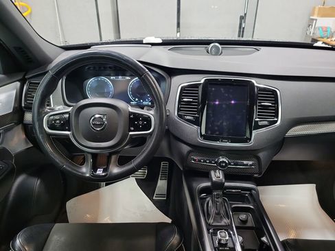Used 2018 Volvo XC90 T6 R-Design w/ Convenience Package image 3