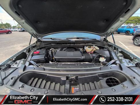 Used 2025 GMC Yukon Denali AWD/4WD image 25