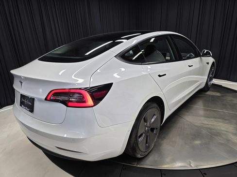 Used 2022 Tesla Model 3 image 50