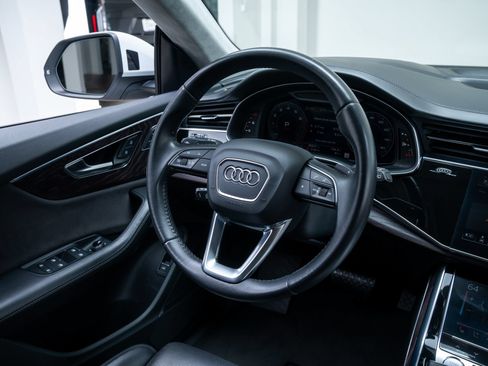 Used 2019 Audi Q8 Prestige AWD/4WD image 10