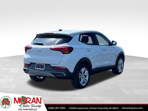 Used 2025 Buick Encore GX Preferred AWD/4WD image 5