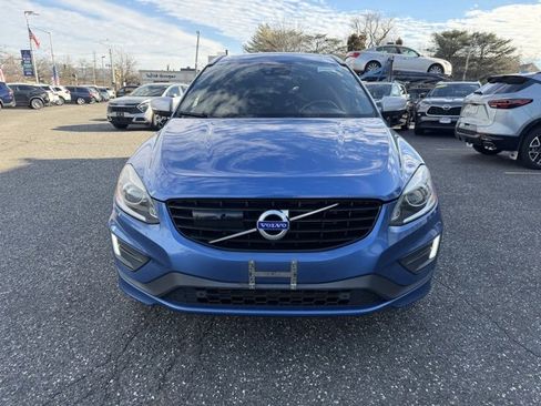 Used 2017 Volvo XC60 T6 R-Design w/ Climate Package image 8