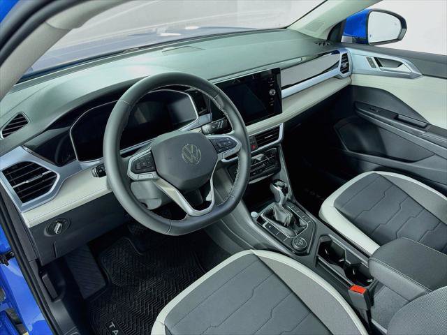 New 2027 Volkswagen Taos SE AWD/4WD image 9