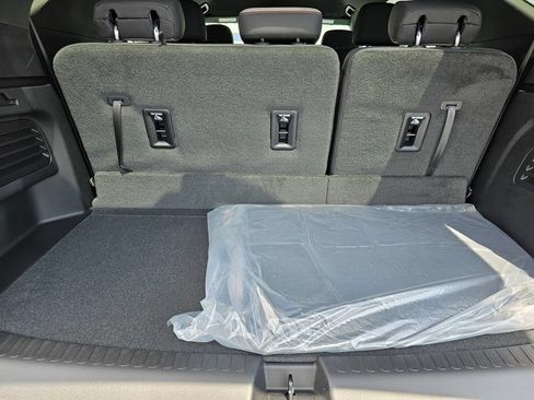 New 2026 Chevrolet Traverse LT w/ Driver Confidence Package FWD image 16