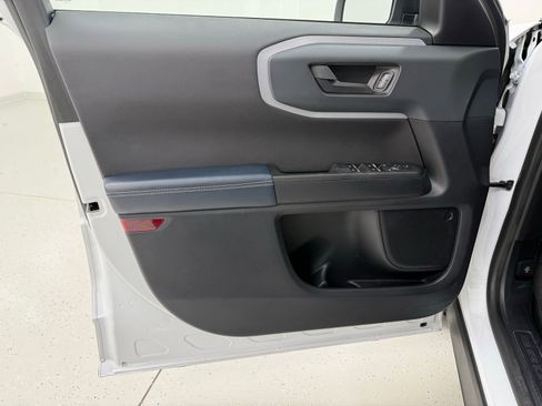 Used 2021 Ford Bronco Sport Outer Banks image 11