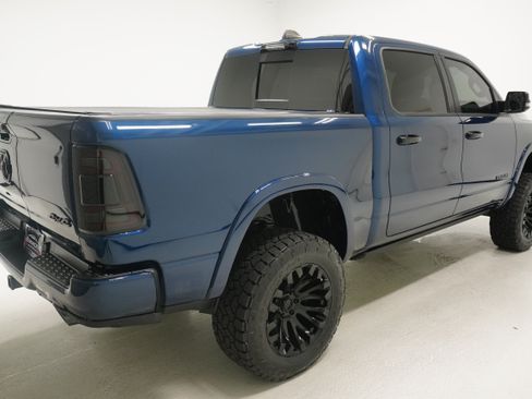 Used 2023 RAM 1500 Limited AWD/4WD image 4