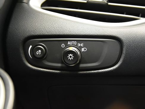 Used 2024 Chevrolet Malibu LT FWD image 22