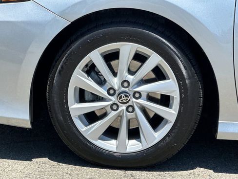 Used 2021 Toyota Camry LE w/ Convenience Package FWD image 23