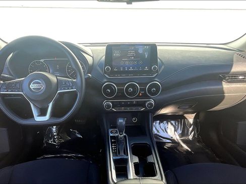 Used 2023 Nissan Sentra SV FWD image 19