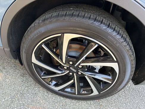 Certified 2024 Lincoln Corsair Reserve w/ Equipment Group 201A image 12