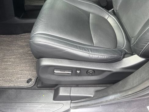Certified 2024 Honda Odyssey Touring image 17