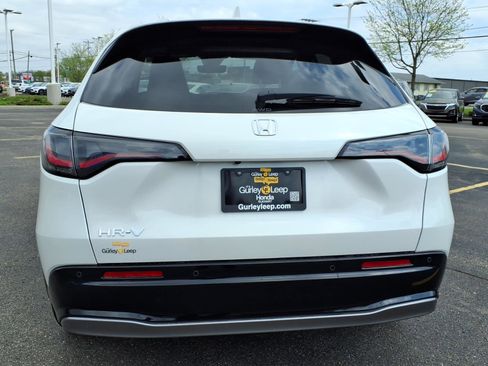 New 2026 Honda HR-V EX-L image 9