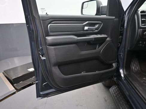 New 2026 RAM 1500 4x4 Crew Cab image 12