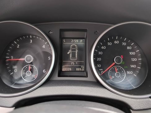 Used 2013 Volkswagen Golf TDI FWD image 21