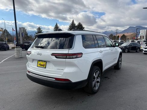 New 2026 Jeep Grand Cherokee L Limited w/ Luxury Tech Group II AWD/4WD image 4