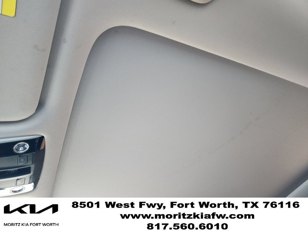 Certified 2023 Kia Sorento SX AWD/4WD image 24