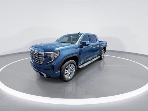 Used 2026 GMC Sierra 1500 Denali AWD/4WD image 4