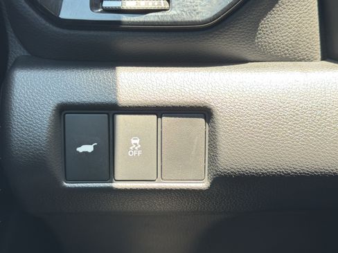 Certified 2025 Honda Pilot EX-L image 17