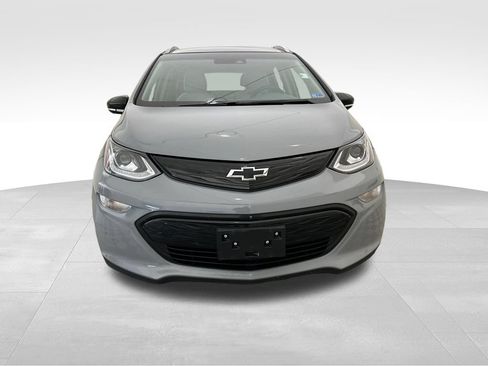 Used 2020 Chevrolet Bolt Premier w/ Infotainment Package FWD image 9