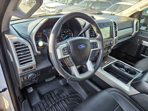Used 2017 Ford F350 Lariat w/ Lariat Ultimate Package AWD/4WD image 16