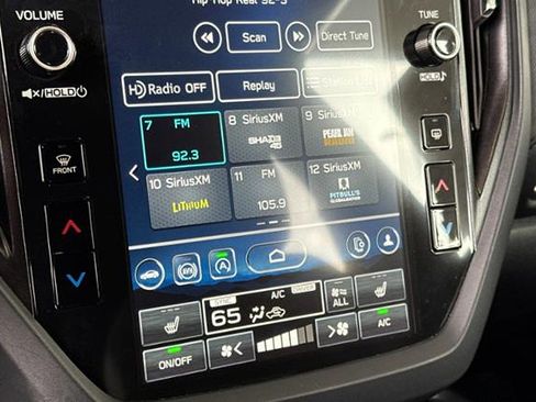 Certified 2025 Subaru Forester Premium AWD/4WD image 23