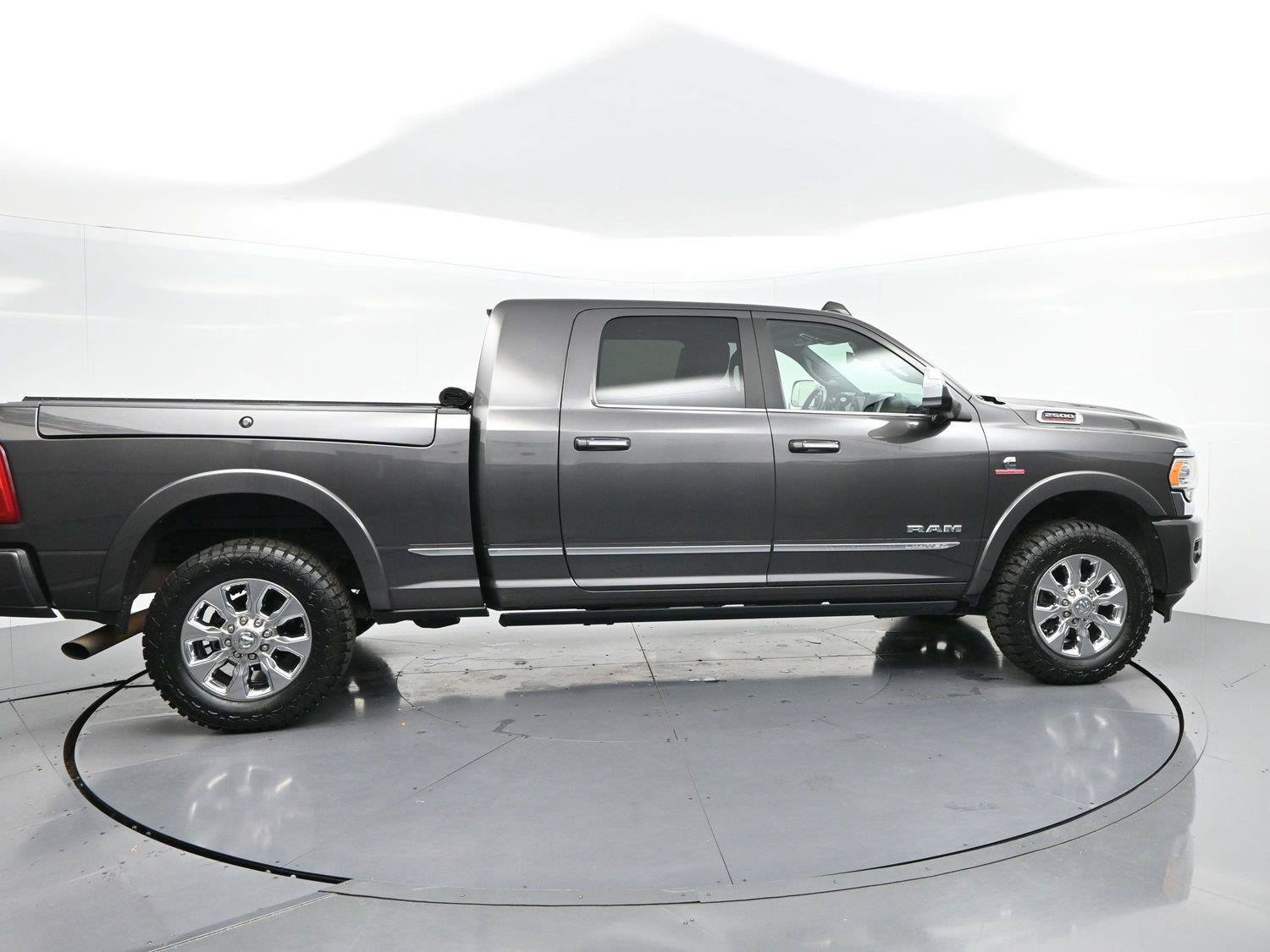 Used 2020 RAM 2500 Limited AWD/4WD image 8