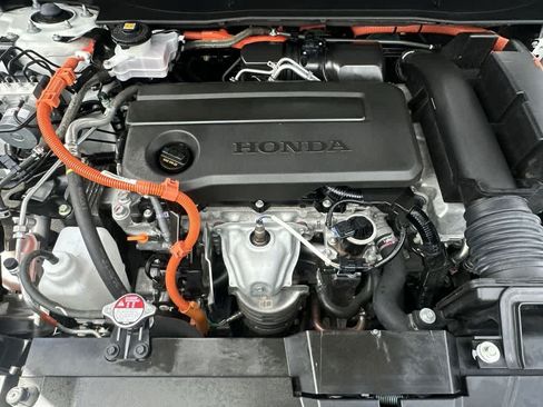 Used 2025 Honda CR-V Sport-L image 13