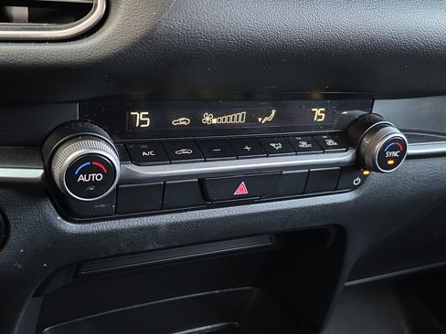 Used 2024 MAZDA CX-30 AWD 2.5 S w/ Select Sport Pkg image 19