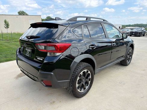 Certified 2021 Subaru Crosstrek 2.0i Premium w/ Moonroof Package AWD/4WD image 6